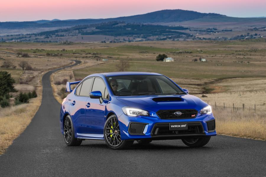  Subaru WRX STI 2017 года  (AU) (фото 7 из 11)